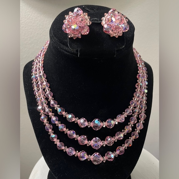 hard to read Jewelry - Genuine Australian crystal 3 tier vintage necklace 12” long from clasp to clasp